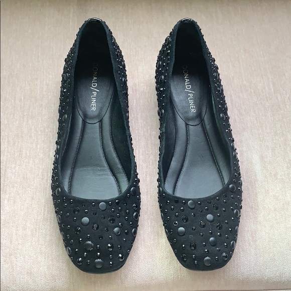 Donald Pliner Black Square Toe Studded Flats 5 - Picture 2 of 8